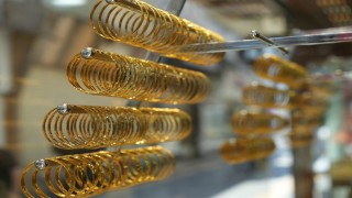 Gümüş Haftanın Kazananı, Bitcoin’de Düşüş Devam Ediyor