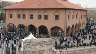 Hacı Bayram Camiinde gün boyu yoğunluk yaşanıyor