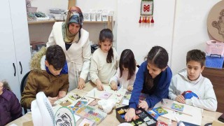 Hataylı kadın girişimci kültürünü, depremden kaçtığı Rizede öğreterek yaşatıyor