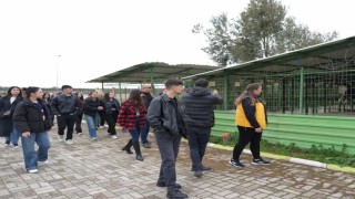 Havranlı gençler Hayvan Bakımevini ziyaret etti