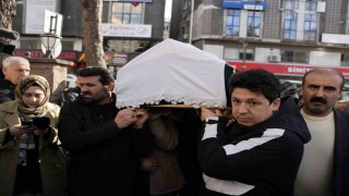 Hayatını kaybeden mimar Ece Gürel son yolculuğuna uğurlandı