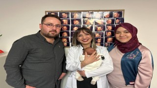Hem bebek hem anne için faydalı: ‘Suya doğum