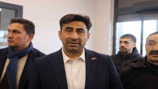 Hizmet-İş Sendikasında gergin olağanüstü kurul