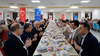 İftar sofrası ‘İyilik yolunda kardeşlik köprüsü için kuruldu