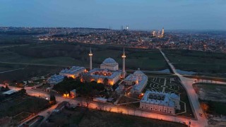 II. Bayezid Külliyesindeki Aşçı Yahya Babanın mutfağı bu Ramazan da iftara kapatıldı