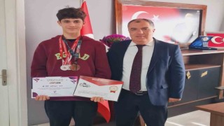İki müsabakada iki madalya