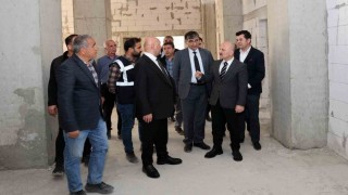 İl protokolü, yeni devlet hastanesi inşaatını inceledi