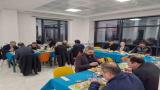 İl Sağlık Müdürü Bildirici, hastanede iftar programına katıldı