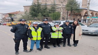 İlçenin güvenliği Down sendromlu öğrencilere emanet edildi