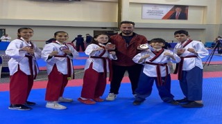 İlk kez müsabakaya çıkan taekwondoculardan büyük başarı