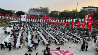 İncirliovalılar Kadir Gecesi İftarında buluştu