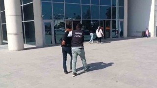 İskenderunda uyuşturucu operasyonu; 2 gözaltı