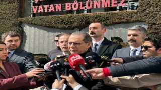 İstanbulda suç çetelerine yönelik operasyon: 4 kalem görünümlü suikast silahı ele geçirildi
