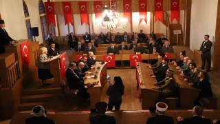 İstiklal Marşının 104üncü yıl dönümünde özel meclis toplantısı