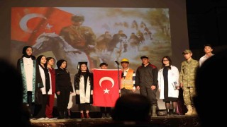 İstiklal Marşının kabulünün 104. yılı Erzincanda coşkuyla kutlandı