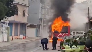 İzmirde belediye otobüsü alevlere teslim oldu