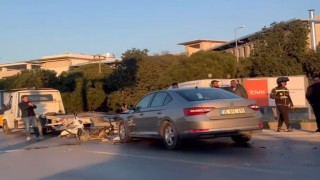 İzmirde feci kaza: Metrelerce savrulan motosikletli hayatını kaybetti