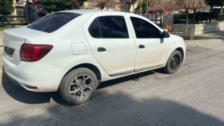 İzmirde korsan taksi çağırıp gasbeden 3 şüpheli yakalandı