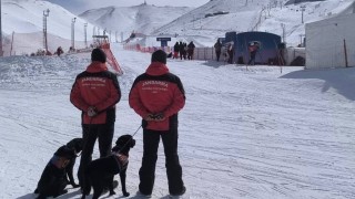 Jandarma Palandökende görev başında