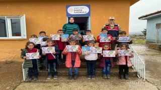 Jandarmadan 135 ilkokul öğrencisine okul güvenliği eğitimi