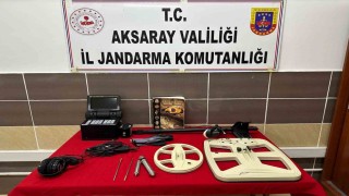 Jandarmadan kaçak kazı operasyonu: 5 gözaltı