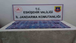 Kaçak sigara satan şahıs jandarma ekiplerince yakalandı