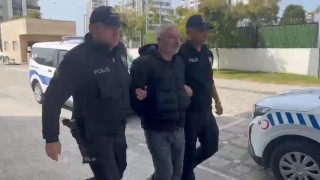 Kaçakçılık ve hırsızlık suçundan hapis cezasıyla aranan hükümlü yakalandı