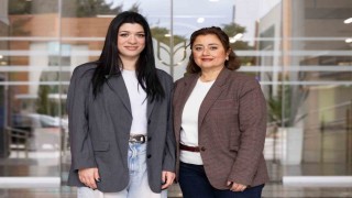 Kadınlar cam tavanı Instagram ile kırdı
