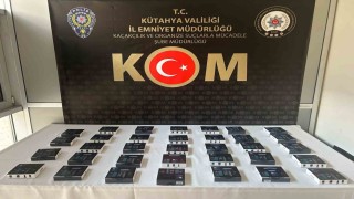 Kargodan 34 kaçak telefon ele geçirildi