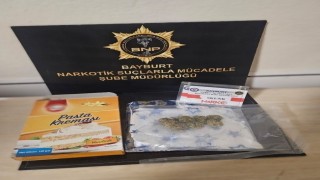 Kargoyla gönderilen uyuşturucu madde pasta kreması kutusunun içinde bulundu