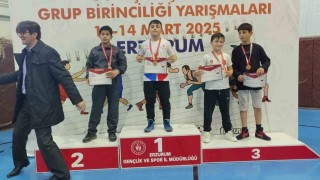 Karslı güreşçiler Erzurumda rüzgar gibi esti