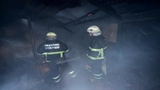 Kastamonuda aynı köyde ikinci yangın: Üç katlı ahşap ev yandı