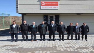 Kaymakam Demirden cami ve gençlik merkezine ziyaret