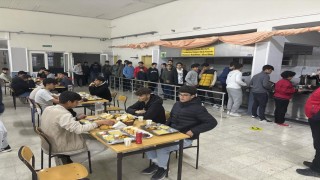 Kaymakam Ertaş, lisede iftar programına katıldı