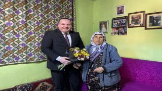 Kaymakam Eser, 8 Martta şehit annelerini unutmadı