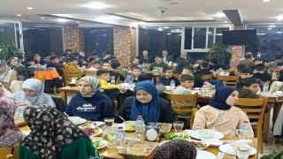 Kaymakam Güldoğan, Kuran Kursu öğrencileriyle iftar yaptı