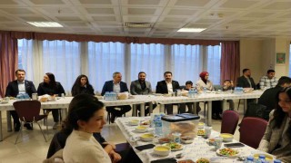 Kaymakam Karali, iftarını sağlık çalışanları ile birlikte yaptı