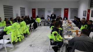 Kaymakam Tok ve Başkan Arslan, polis ve jandarma personelleriyle iftarda buluştu
