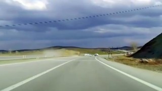 Kaza anı başka bir aracın kamerasına yansıdı