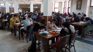 KBB’den Üniversite Adaylarına Ücretsiz Deneme Sınavı Desteği