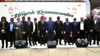 Keçiören Belediye Başkanı Özarslan, berberler ve kuaförlerle iftar yaptı