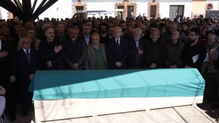 Kılıçdaroğlu, Tuncelide kuzeninin cenazesine katıldı