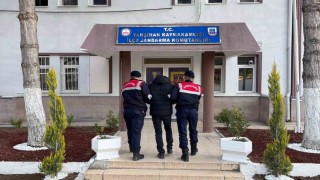 Kırıkkalede yakalanan 3 hükümlü cezaevine teslim edildi