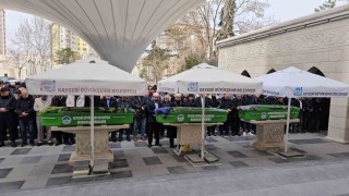 Kızı tarafından defalarca bıçaklanarak öldürülen anne son yolculuğuna uğurlandı