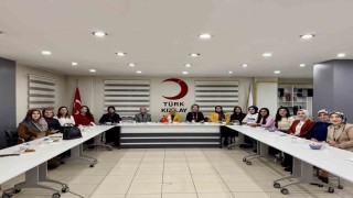 Kızılay Kadın Kolları, kadınları unutmadı
