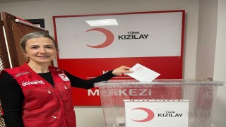 Kızılay Kars Şube Başkanı Kübra Hüryurt oldu