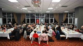 Kocamandan şehit ailelerine: Yalnız bırakmayacağız