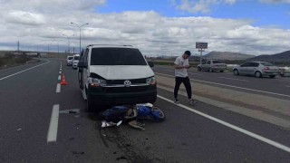 Konyada minibüs ile elektrikli bisiklet çarpıştı: 2 yaralı