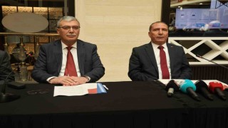 Konyada Yeniden Refah Partisinden 2 belediye başkanı istifa etti
