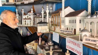 Kuran-ı Kerim ve hadislerden etkilenerek minyatür cami ustası oldu